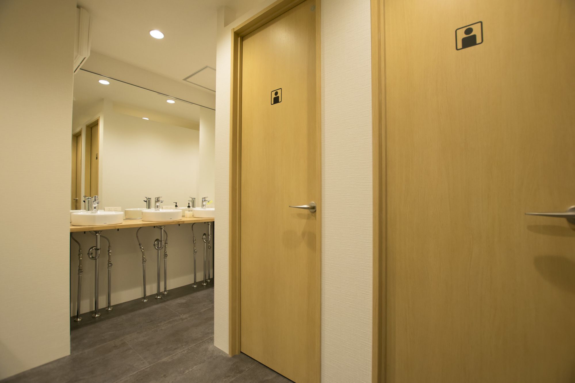 Hiromas Hostel In Akihabara 東京都 外观 照片